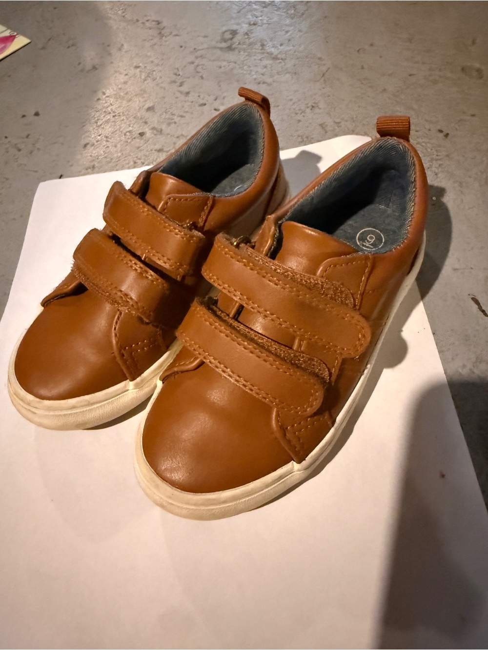 Cat & Jack Tan Brown Velcro Kids Sneakers
